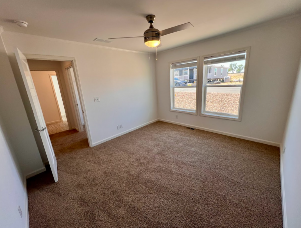 2025 Champion 286432001 Mobile Home