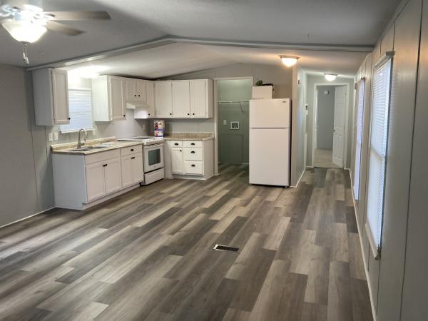 2002 Fleetwood mobile Home