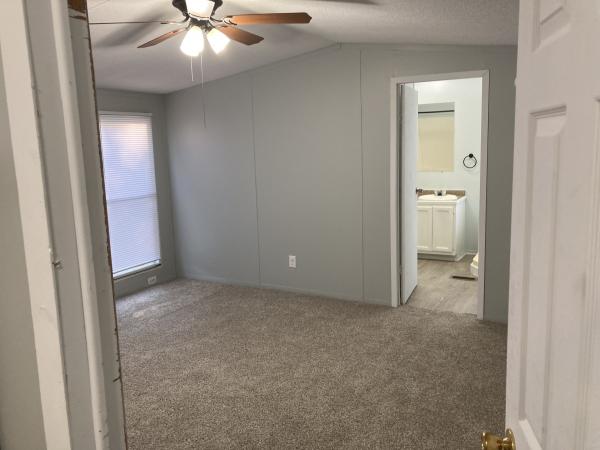 2002 Fleetwood mobile Home