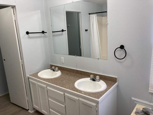 2002 Fleetwood mobile Home