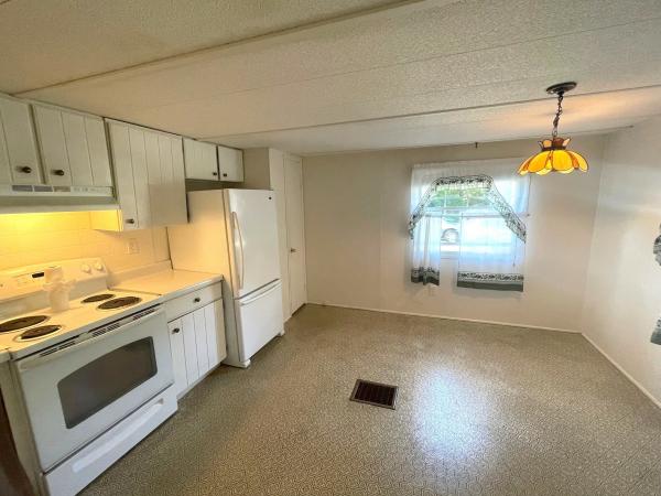 1972 Artcraft 14x60 Mobile Home