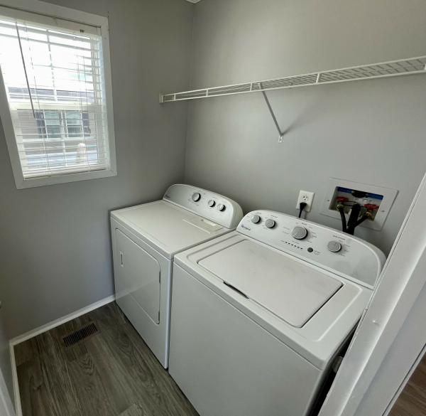 2015 Clayton 95SUN16763 Mobile Home