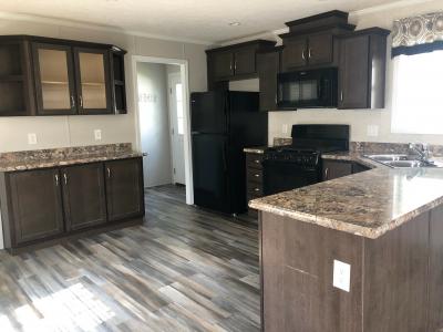 Mobile Home at 1307 Dorre Dr Troy, MI 48083