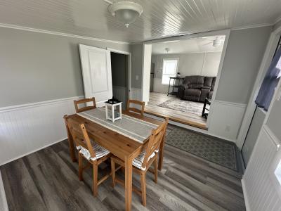 Photo 2 of 7 of home located at 5100 60th Street East O-54 Bradenton, FL 34203