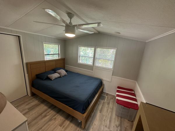 1986 REDM 1986FL13005842 Mobile Home