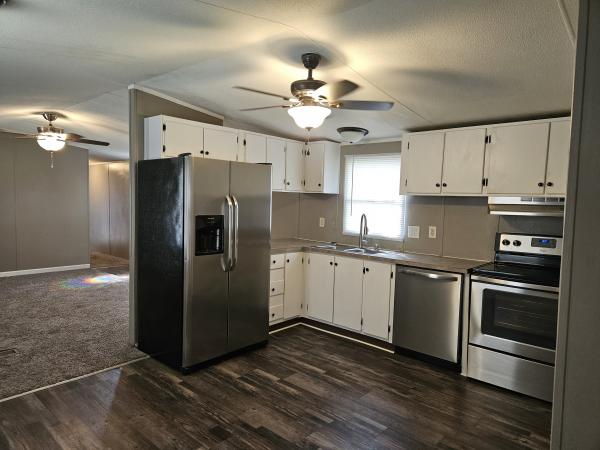 2002 Oakwood  Home