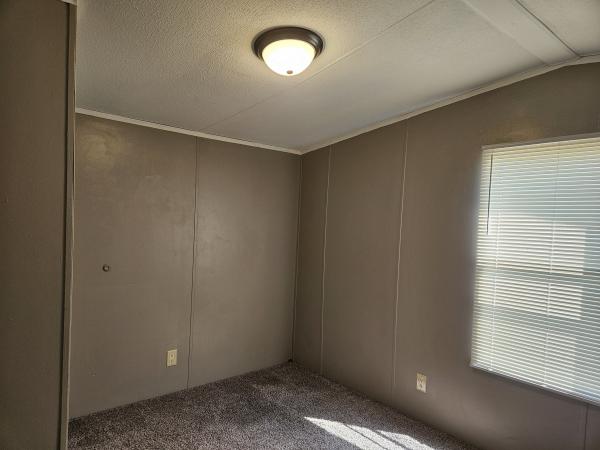 2002 Oakwood  Home