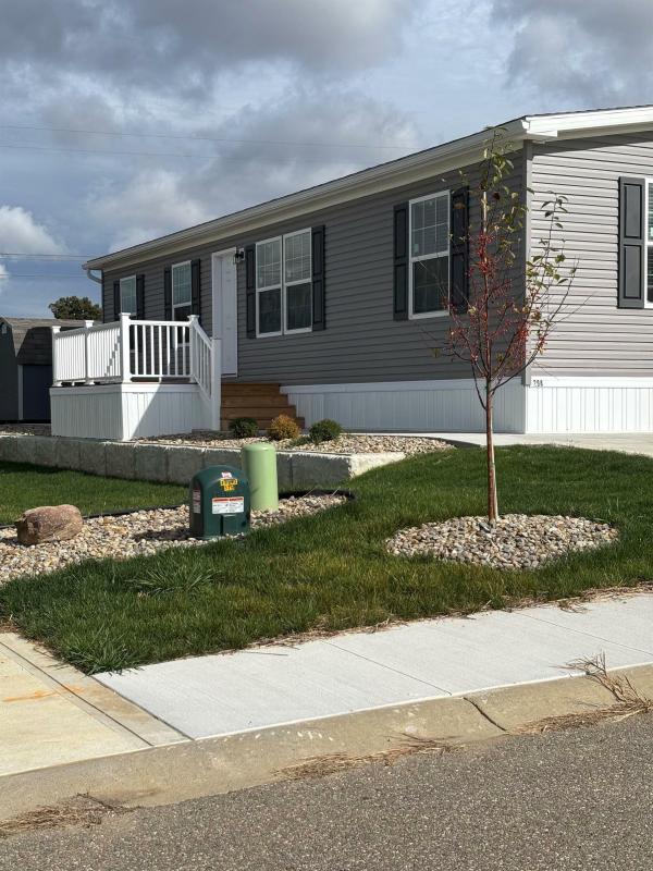 2025 Colony 298 A3S0443P  Home