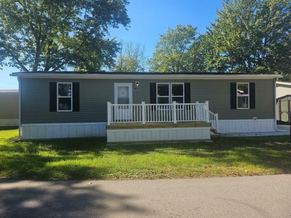 Photo 1 of 2 of home located at 640 Walnut Blvd. Lewis Center, OH 43035