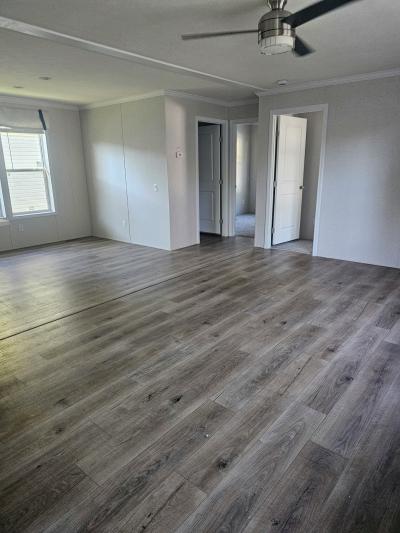 Mobile Home at 640 Walnut Blvd. Lewis Center, OH 43035