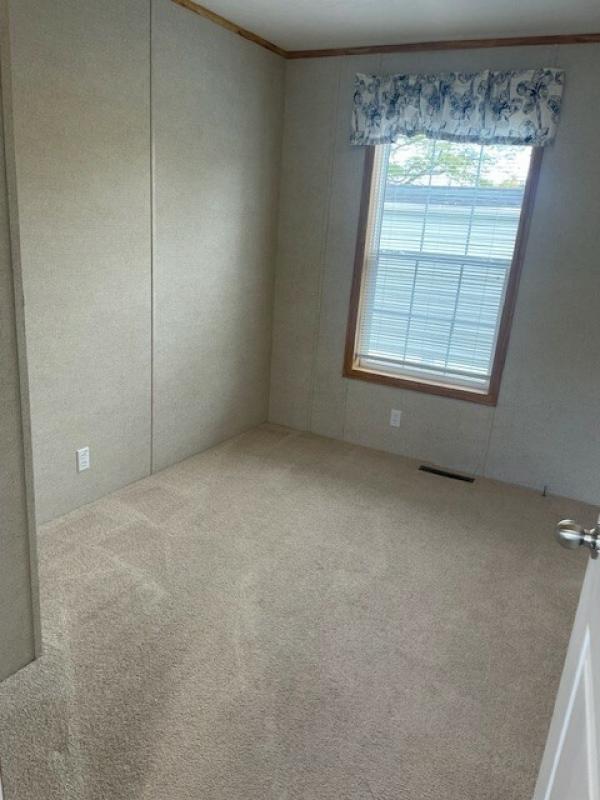 2023  Champion Redman 98CD NWS-L-47627  Home