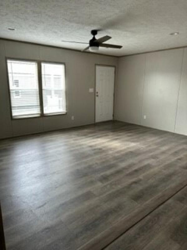 2022 Clayton WHOLE LOTTA LOVE  Home