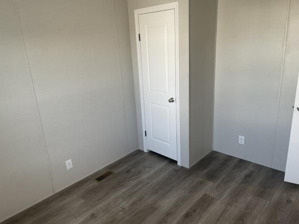 2023 RFN1664 9BFC1  Home