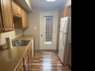 Photo 4 of 30 of home located at 4315 N Flowing Wells Rd
# 94 Tucson, AZ 85705