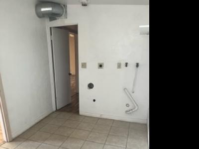 Photo 5 of 30 of home located at 4315 N Flowing Wells Rd
# 94 Tucson, AZ 85705