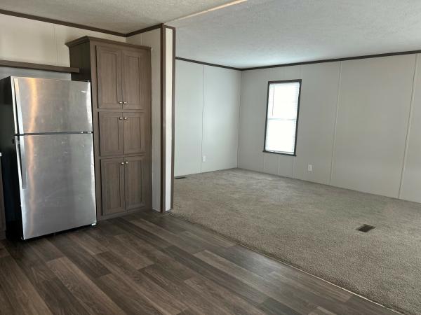 2022 Champion Advantage II  Home