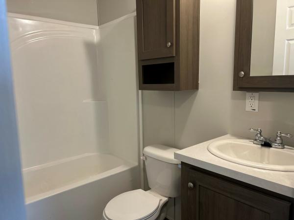 2022 Champion Advantage II  Home