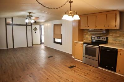 Photo 5 of 8 of home located at 21177 West Spruce Street Warrenton, MO 63383