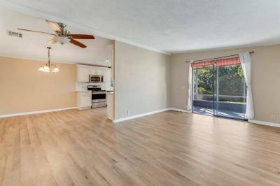 Photo 2 of 32 of home located at 59 Horseshoe Falls Dr Ormond Beach, FL 32174