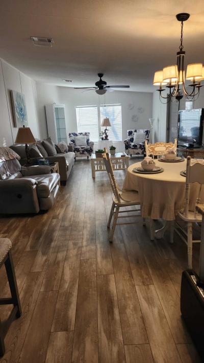 Photo 3 of 8 of home located at 5420 S. Stoneridge Dr Inverness, FL 34450