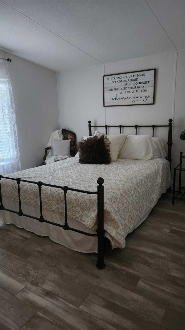 1992 Nobility  Trop Manufactured Home