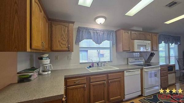 2004 PALM  Mobile Home For Sale