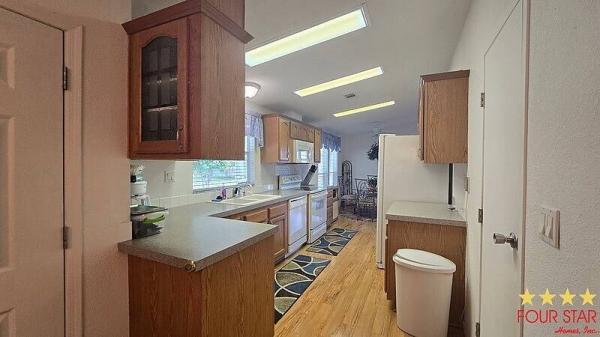 2004 PALM  Mobile Home For Sale