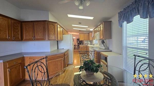 2004 PALM  Mobile Home For Sale