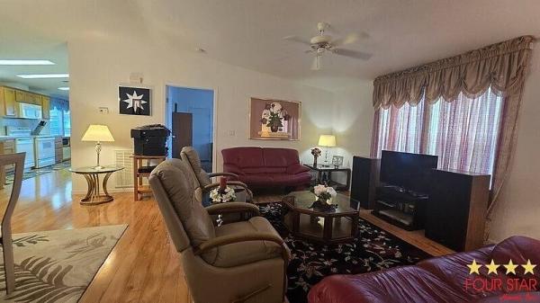 2004 PALM  Mobile Home For Sale