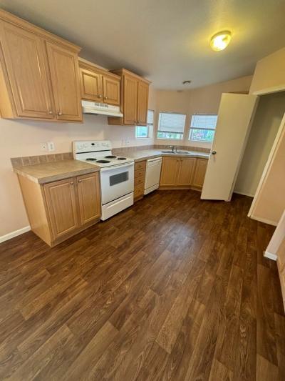 Photo 5 of 18 of home located at 8103 East Southern Avenue Mesa, AZ 85209