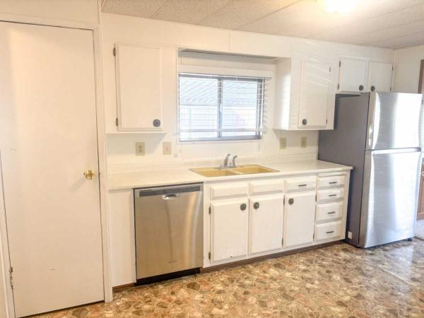 1972 Elcar Manufactured Home