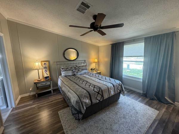 1995 Sweetwater Savannah Series Mobile Home