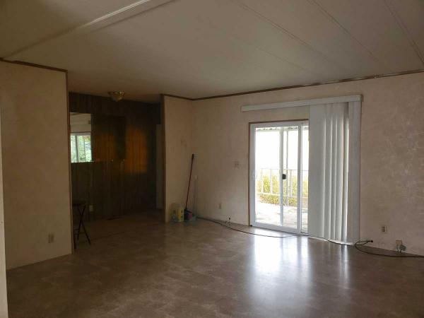 1980 Buddy Mobile Home