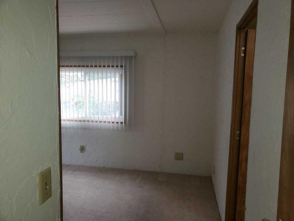 1980 Buddy Mobile Home