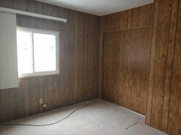 1980 Buddy Mobile Home