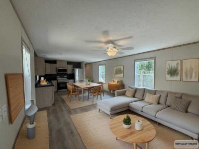 Mobile Home at 7534 Us-60 #62 Republic, MO 65738