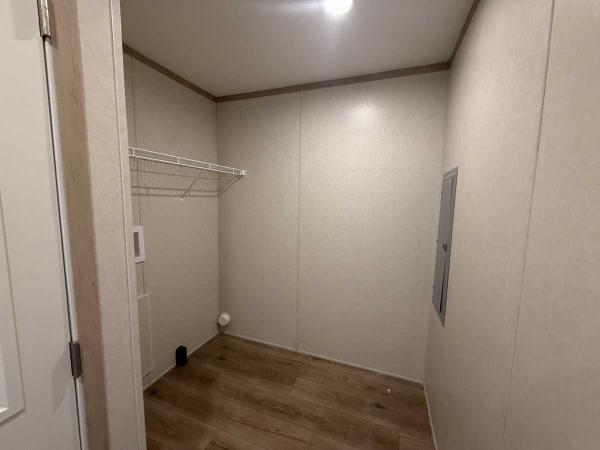 2025 Clayton Adrenaline 6016-4200 Manufactured Home