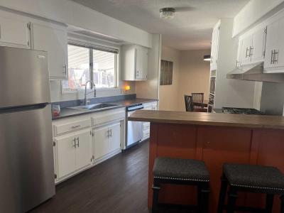 Photo 5 of 33 of home located at 2121 S Pantano Rd Unit 64 Tucson, AZ 85710