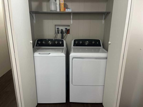 1973 BUDGER Mobile Home For Sale