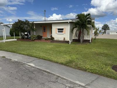 Mobile Home at 857 Tall Oak Road Naples, FL 34113