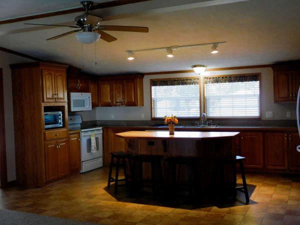 2003 Century Manufactured Home