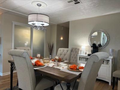 Photo 5 of 8 of home located at 101 W. River Rd #207 Tucson, AZ 85704