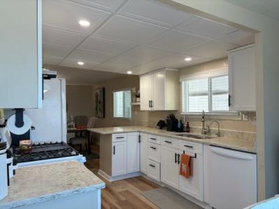 Photo 3 of 8 of home located at 101 W. River Rd #207 Tucson, AZ 85704