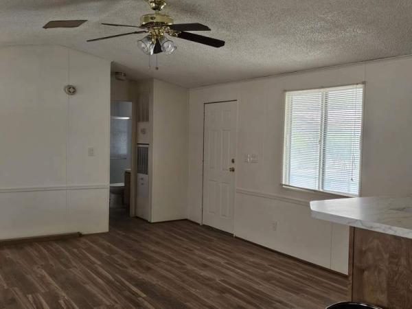 1988 Cavco Manufactured Home