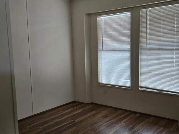 1988 Cavco Manufactured Home