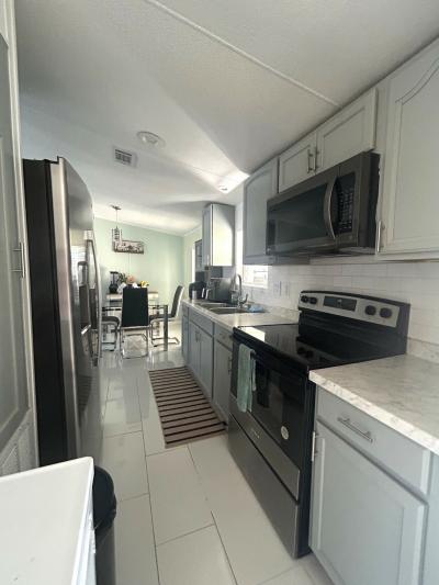 Photo 2 of 13 of home located at 133 Sunset Ridge Lane Davenport, FL 33897