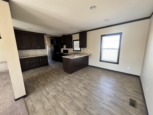 2020 Clayton 32SUN28523B Mobile Home