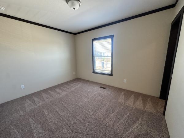 2020 Clayton 32SUN28523B Mobile Home