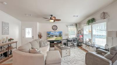 Photo 5 of 18 of home located at 416 Bemen Dr Lady Lake, FL 32159