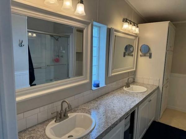 2002 Jacobson Manufactured Home